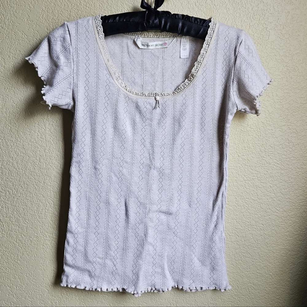victoria's secret pointelle lettuce-hem top